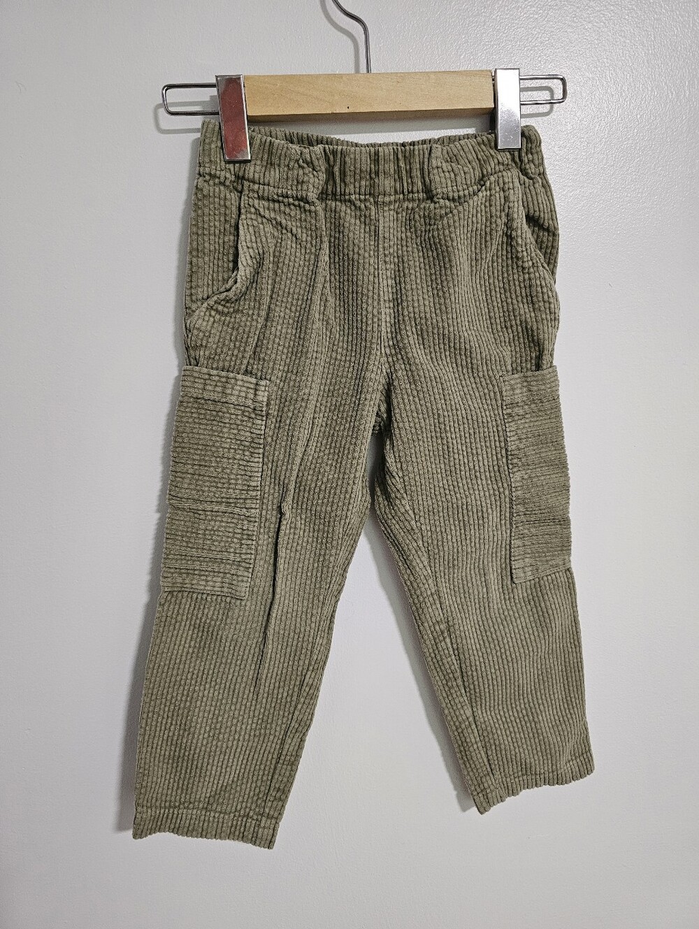 🧸2/20$ H&M Kids 4T Sage Green Corduroy Cargo Pants Ajustable Waist